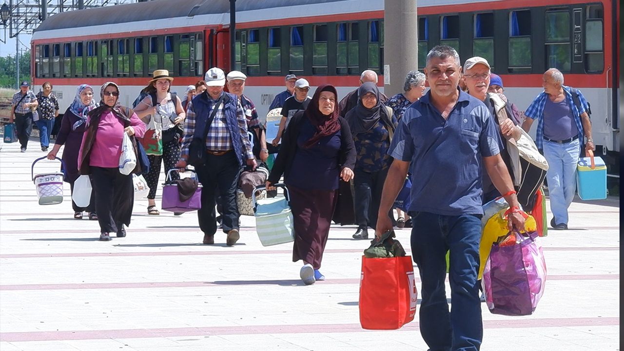 Yaz tatili için gurbetçiler Türkiye'ye akın etti