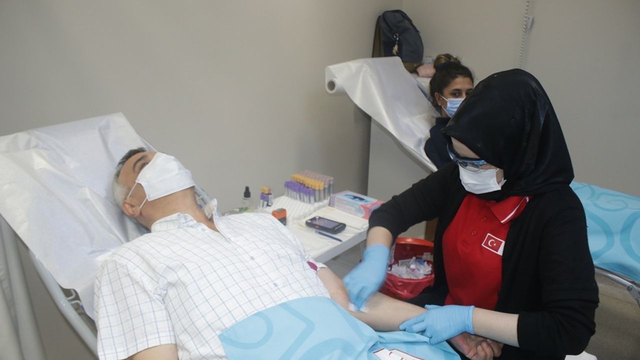 Bursa Doruk Hastanesi'nden kan bağışına destek