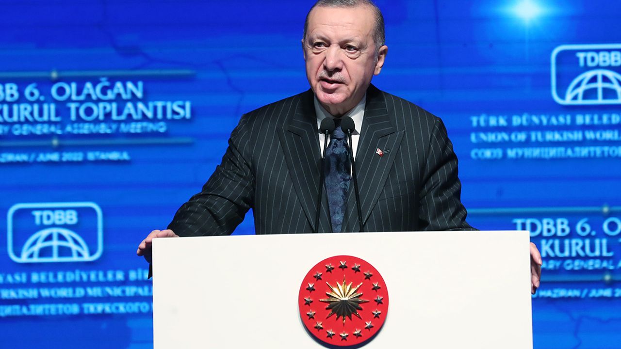 Erdoğan: " Geçmişte yaşadıklarımızdan ibret alarak hareket etmeliyiz"
