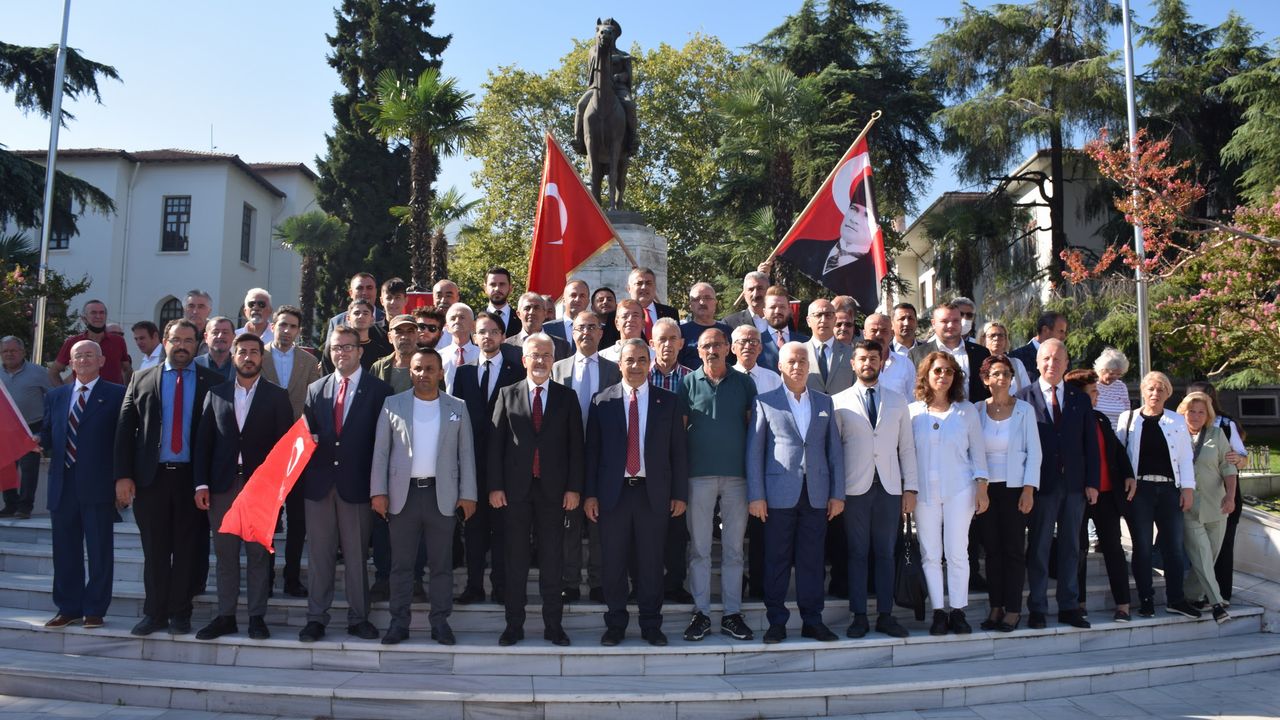 Bursa'da Cumhuriyet Halk Partisi’nin 99’ncu kuruluş yıldönümü kutlandı