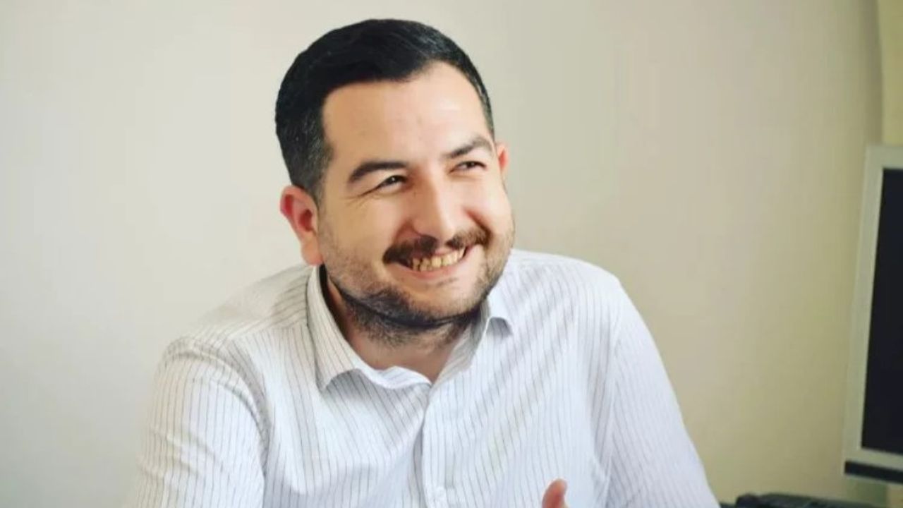 AK Parti Bursa Yıldırım Gençlik Kolları Başkanı Ülhak Eyin istifa etti
