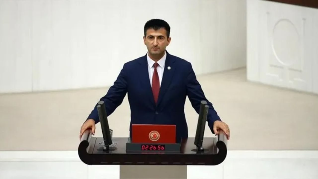 Mehmet Ali Çelebi, AK Parti'ye katıldı
