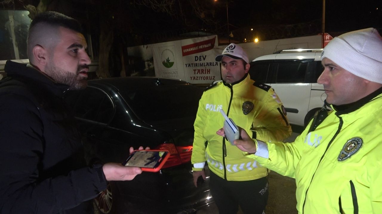 Bursa'da uygulamadan kaçarken yakalanan sürücü: Araçta değilim ceza yazamazsınız