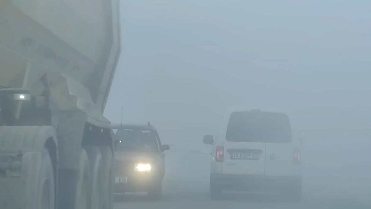 Bursa'da yoğun sis hayatı olumsuz etkiledi