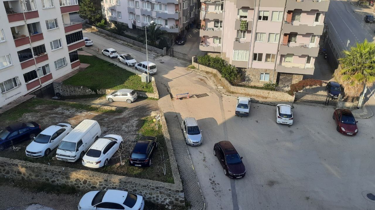 Hırsızlar Mudanya'da rögar kapağı bırakmadı!