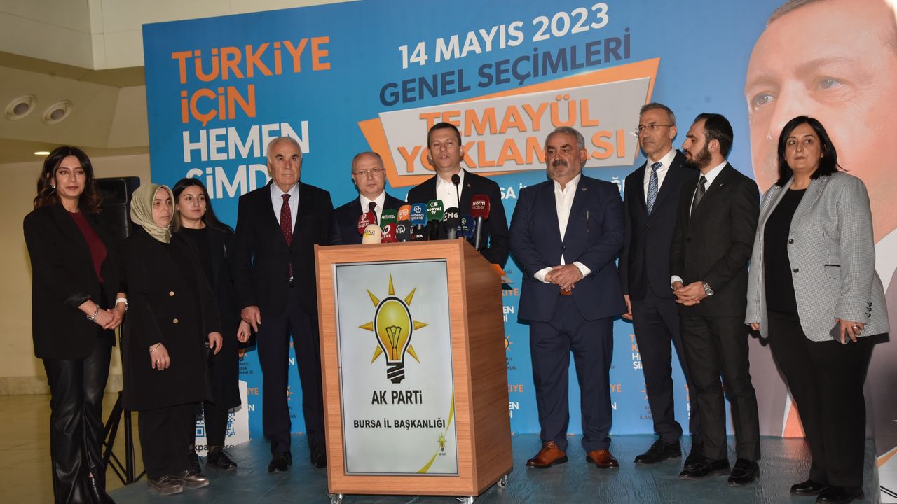AK Parti Bursa Teşkilatları Temayül İçin Oy Kullandı