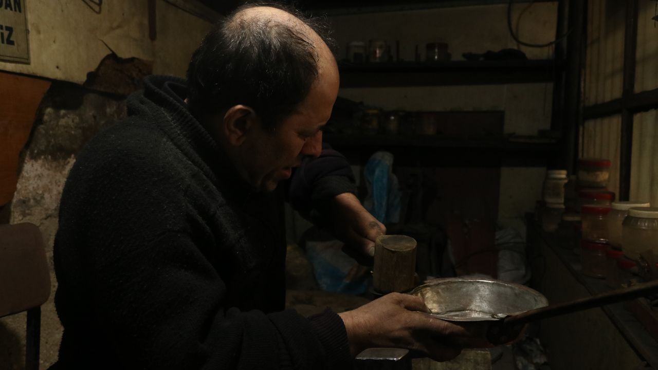 Bursa'da baba yadigarı mesleğini yarım asırdır sürdürüyor
