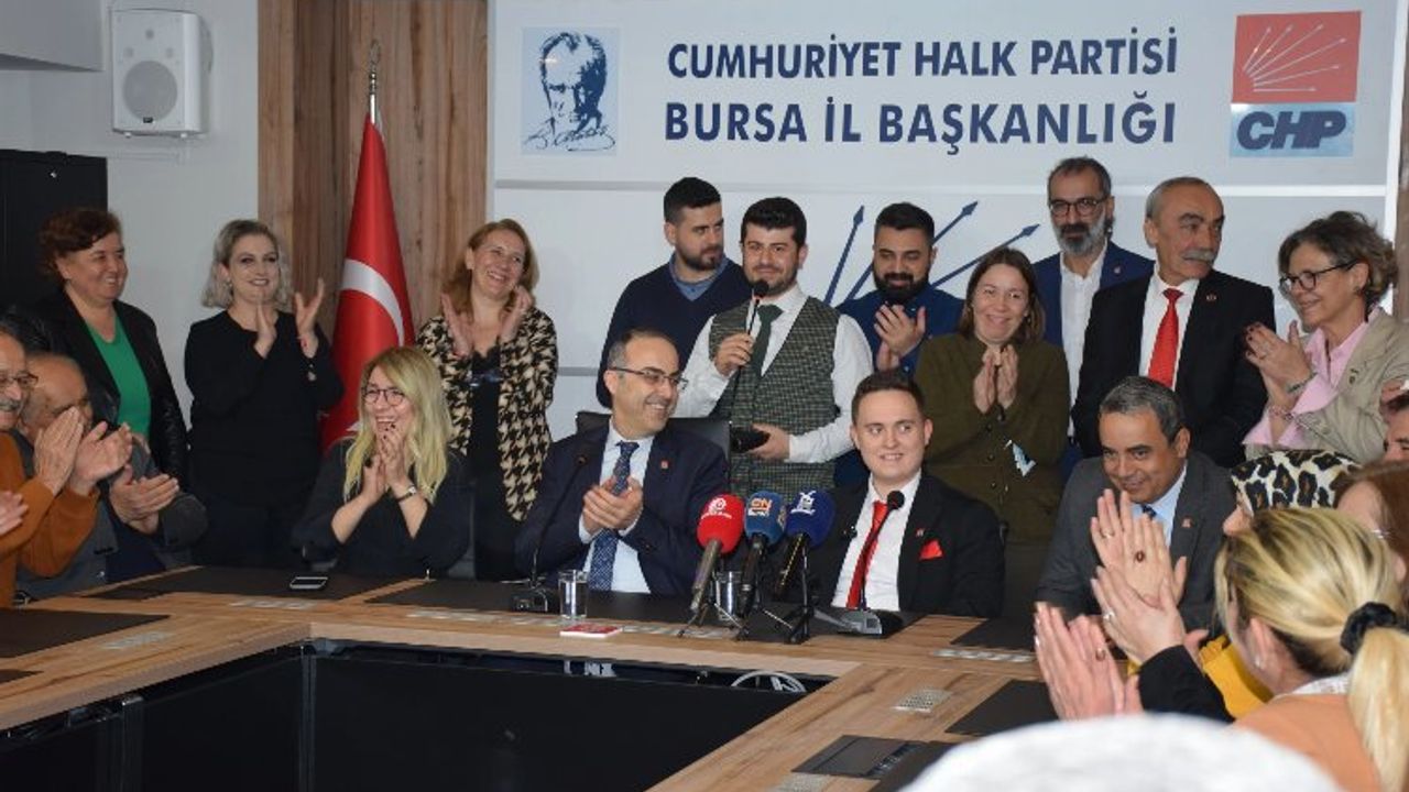 CHP Bursa'da en özel aday adayı: 19 yaşındaki liseli Gürkan Doğan
