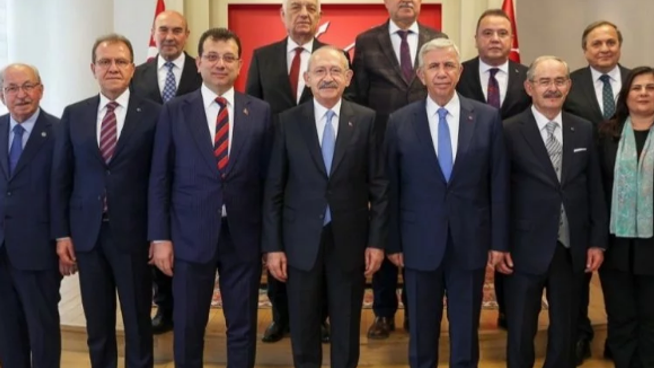 Kılıçdaroğlu, CHP'li büyükşehir belediye başkanlarıyla görüştü