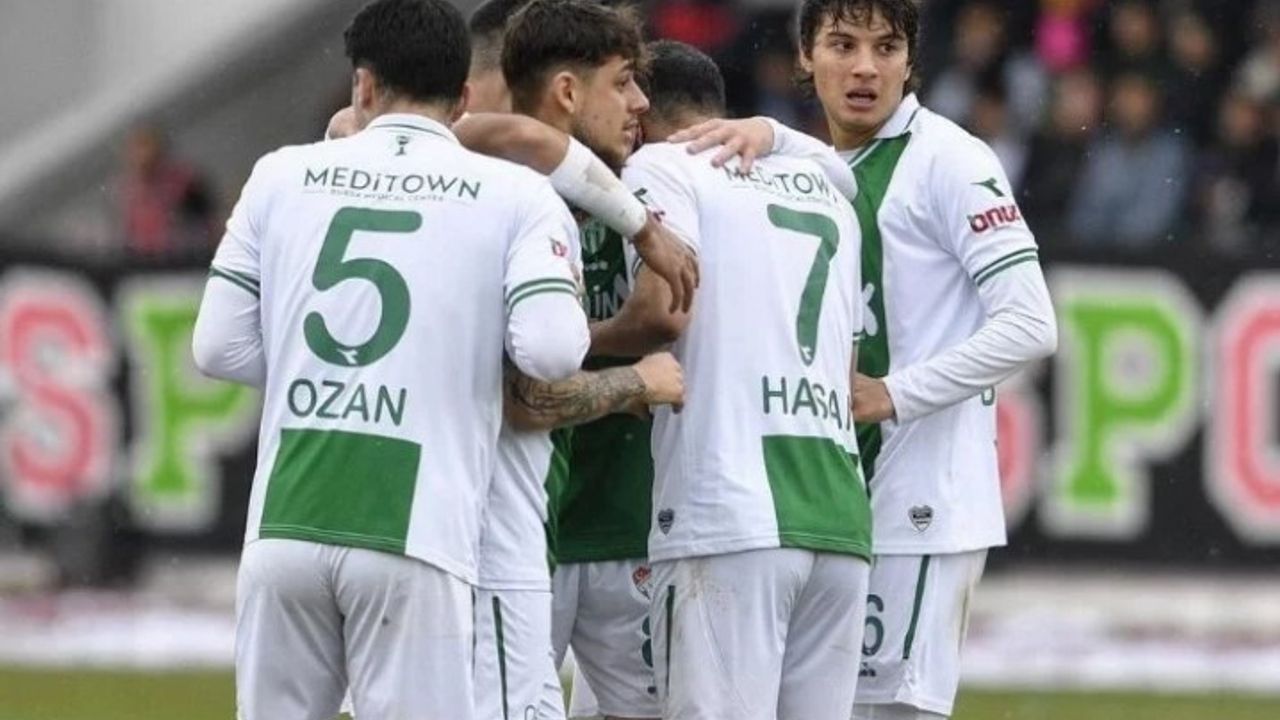 Bursaspor Isparta'da son dakika golüne engel olamadı