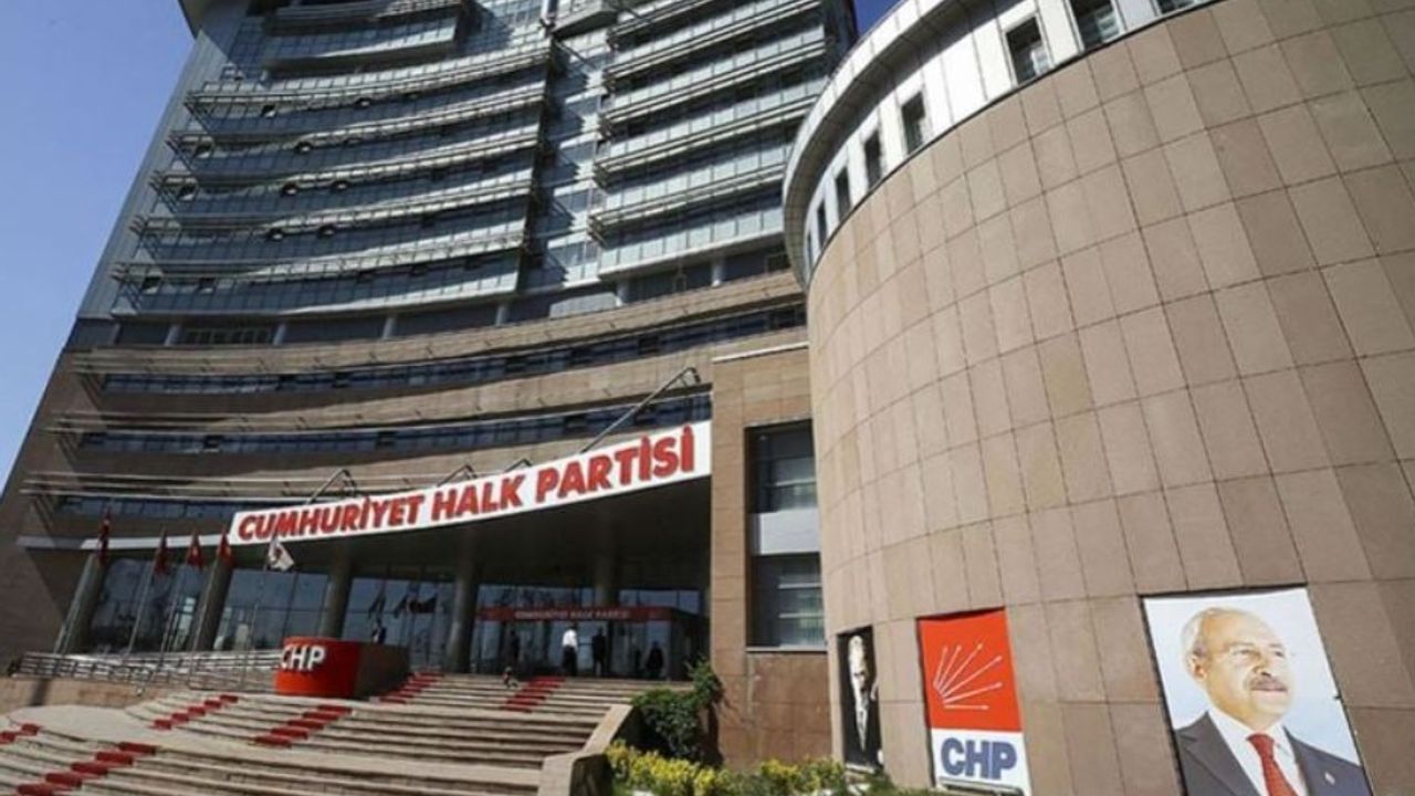 CHP Genel Merkezi'nde kritik saatler! PM sona erdi