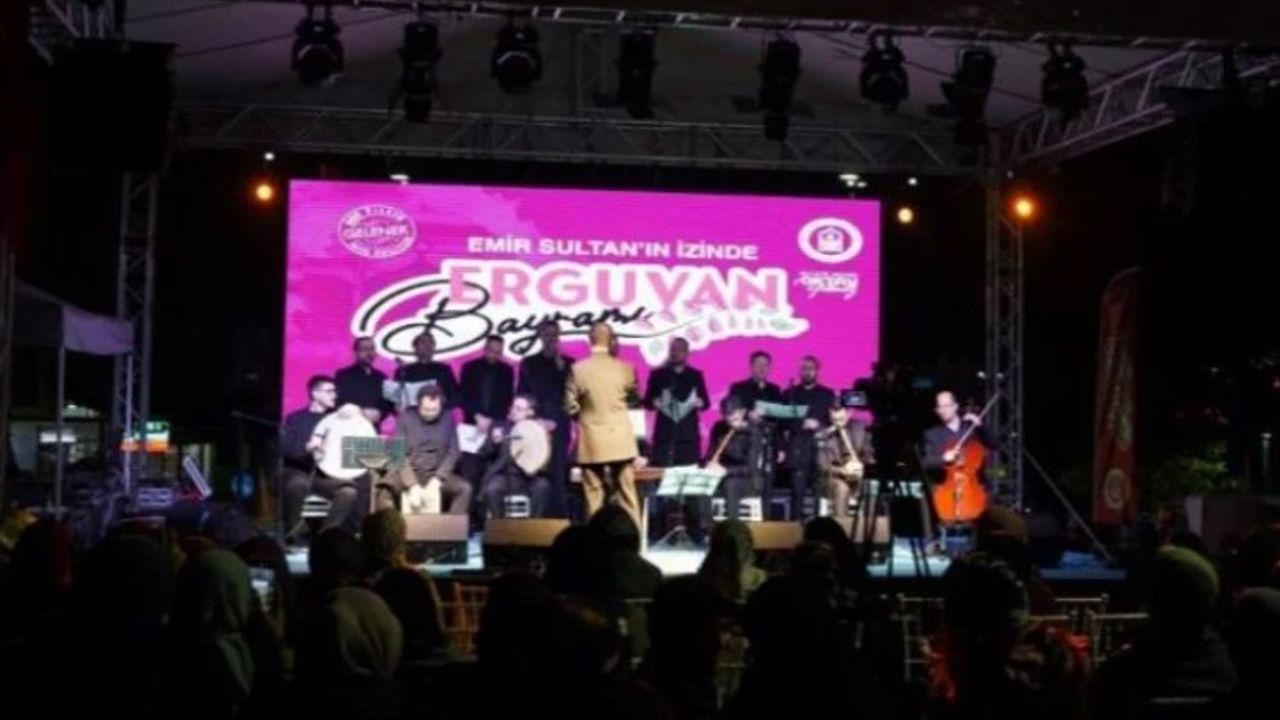 Bursa'da Erguvan Bayramı’na yoğun ilgi