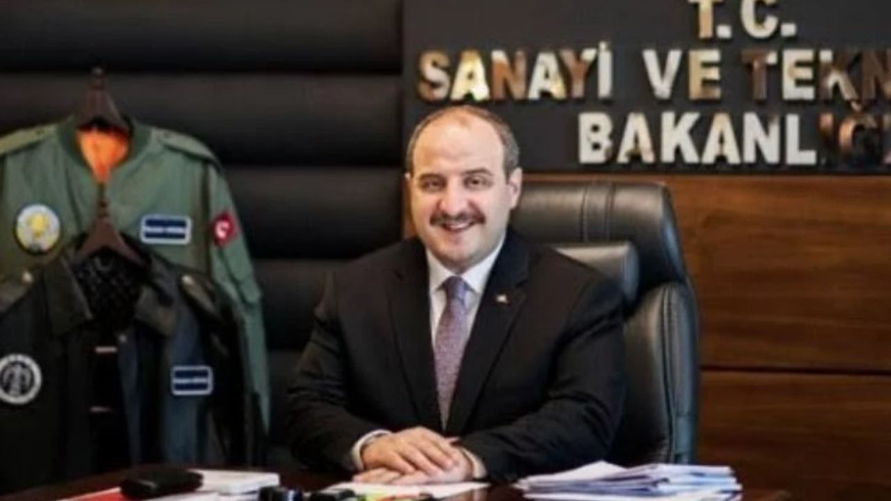Bakan Varank’tan Bursaspor’a destek