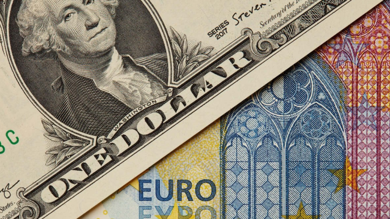 Dolar ve euro yükselişe geçti