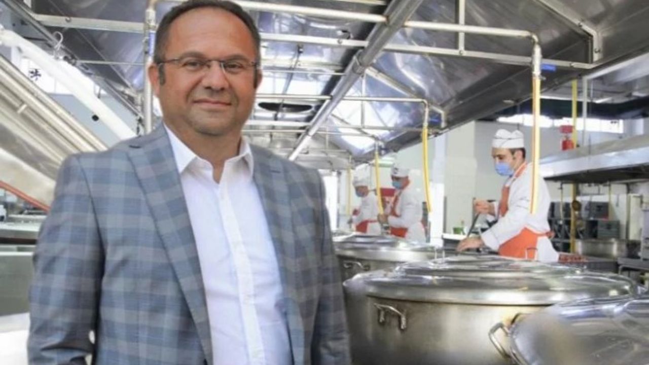 Bursa Yemek Sanayicileri Derneği Başkanı Dönmez: Endüstriyel yemek sektörü kalifiye elemanı elinde tutamıyor