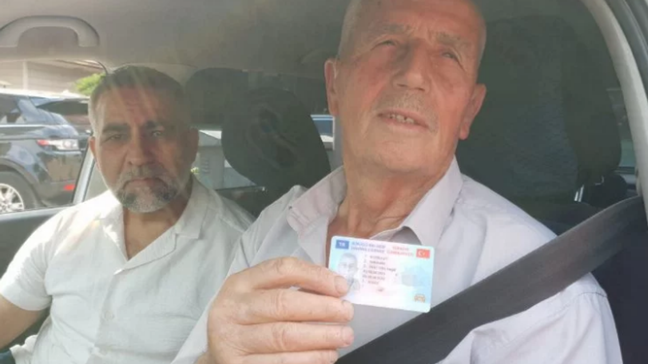 Bursa'da 30'uncu denemesinde sürücü belgesi aldı