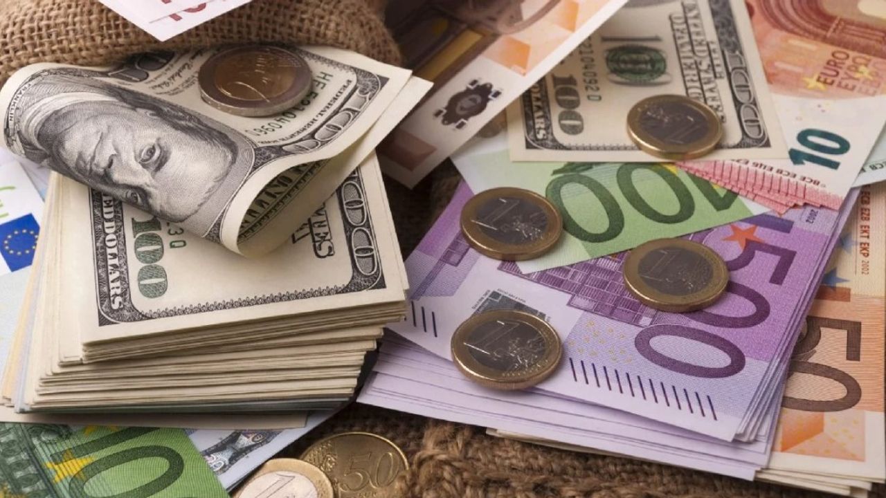 Dolar ve eurodaki hareketlilik devam ediyor