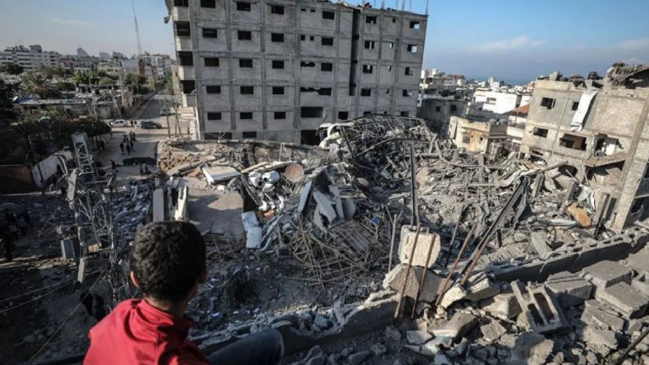 Gazze cehenneme döndü: Can kaybı 11 bine dayandı