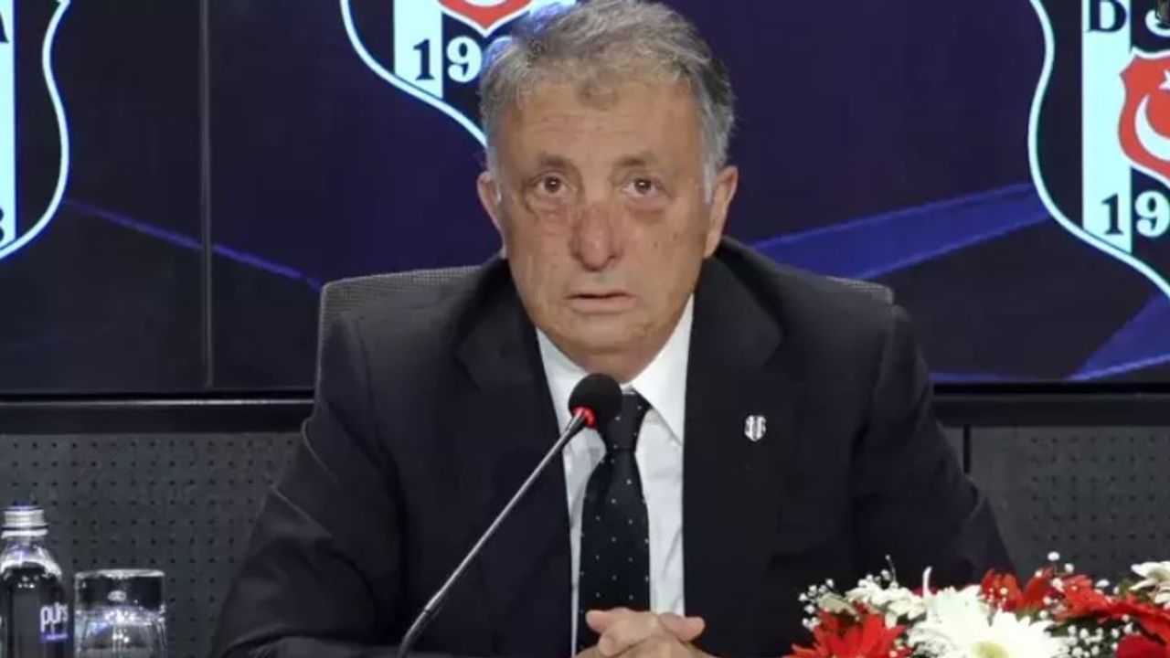 Ahmet Nur Çebi aday olmayacağını açıkladı