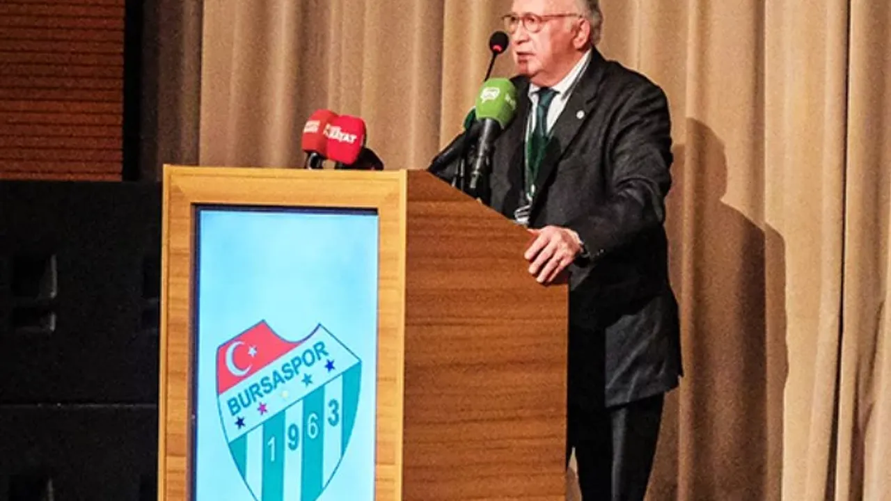 Bursaspor’un yeni başkanı Sinan Bür oldu