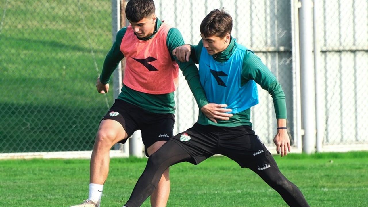 Bursaspor, Karacabey maçı hazırlıklarını sürdürdü