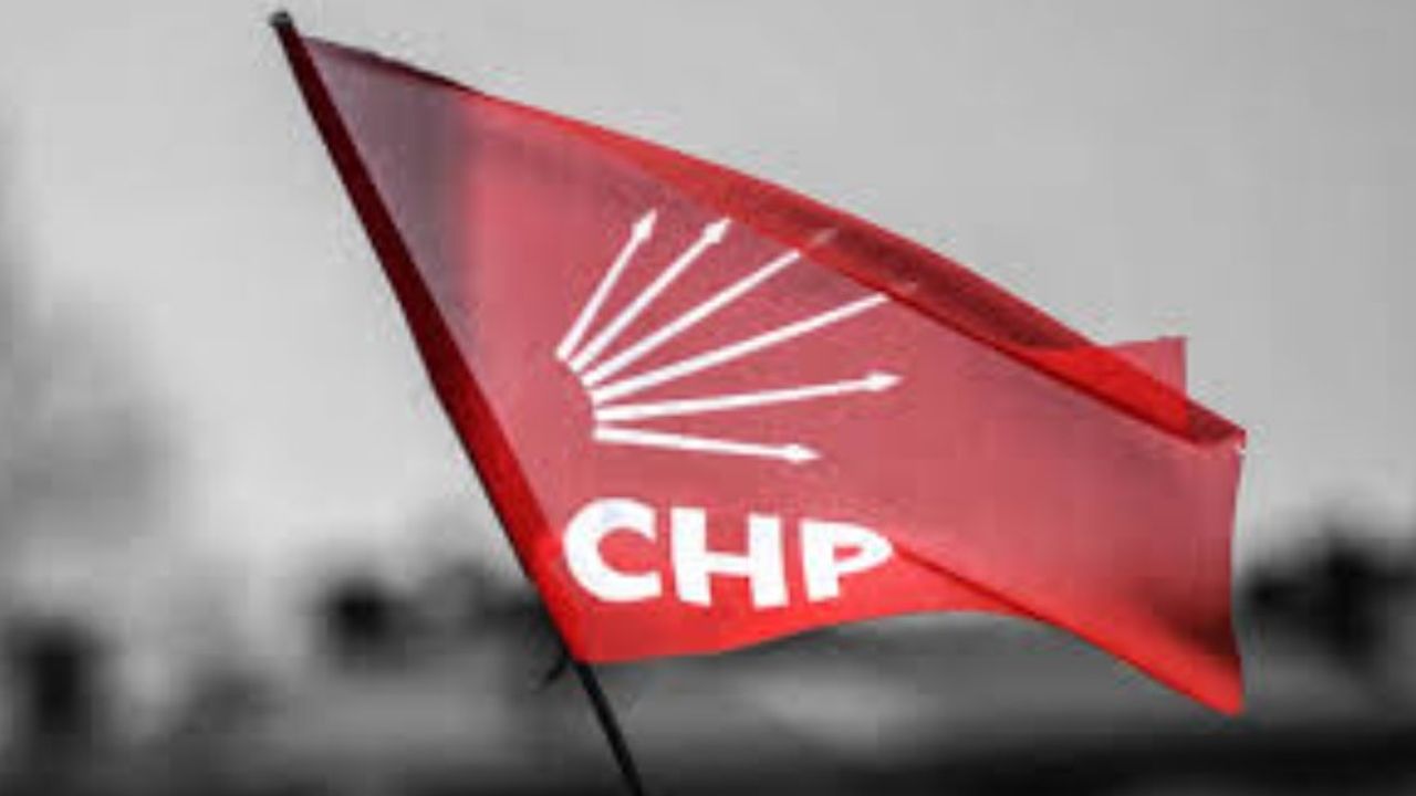 CHP ilçe yönetimi karıştı!