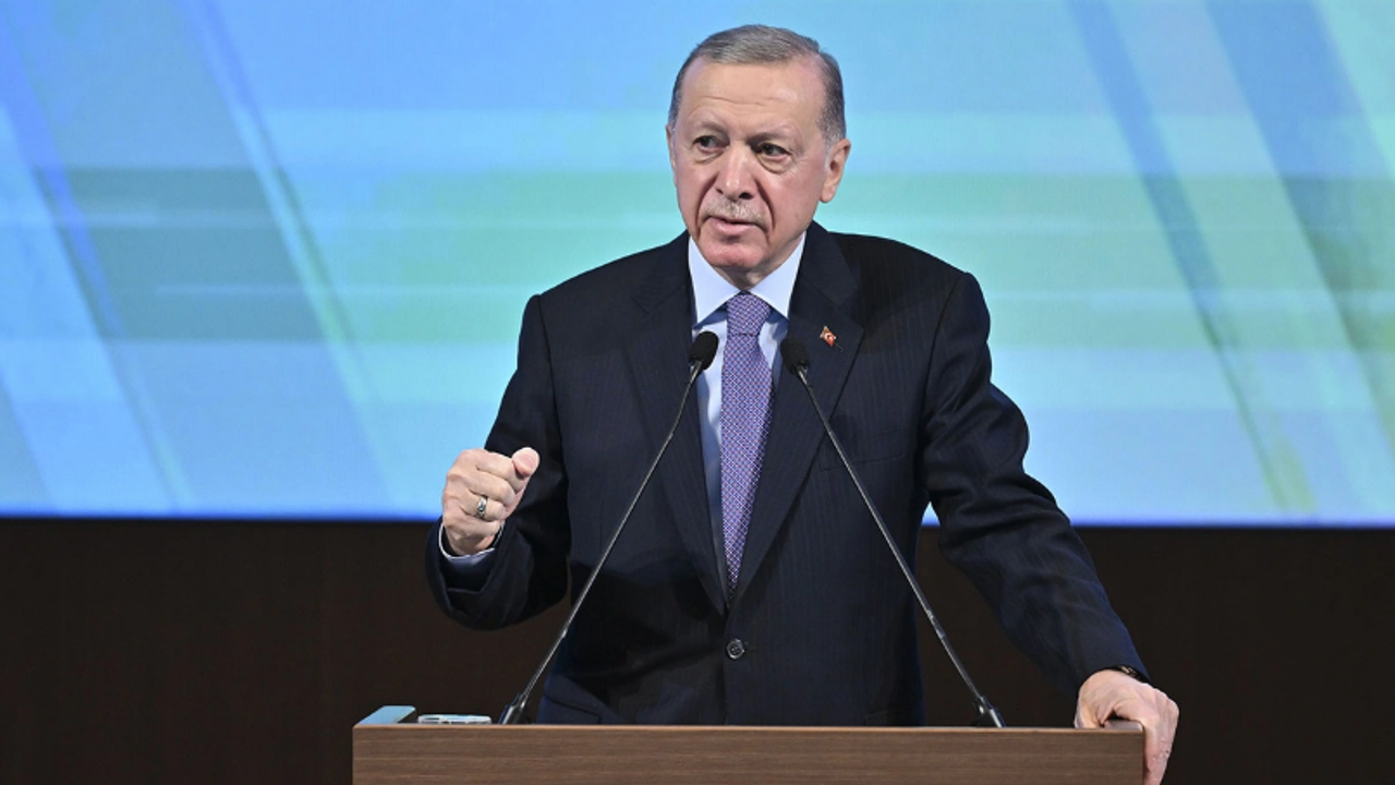 Erdoğan, AK Parti'nin seçim beyannamesini açıkladı