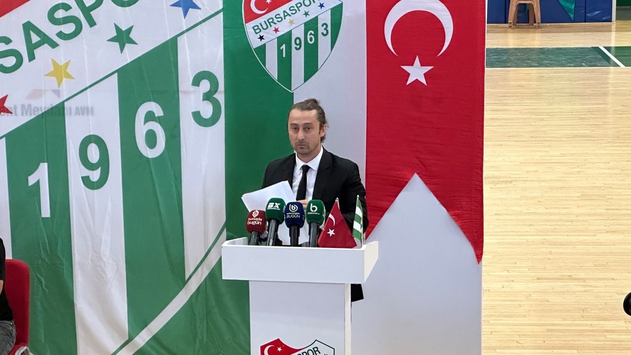 Bursaspor Basketbol Takımı Başkanı Sezer Sezgin, ilk yarıyı değerlendirdi