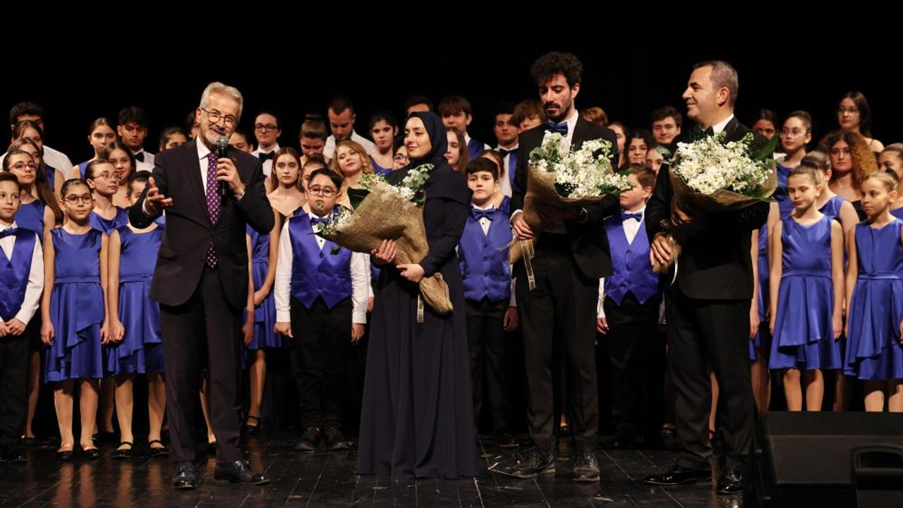 Nilüfer Çocuk ve Gençlik Korosu’ndan yeni yılın ilk konseri