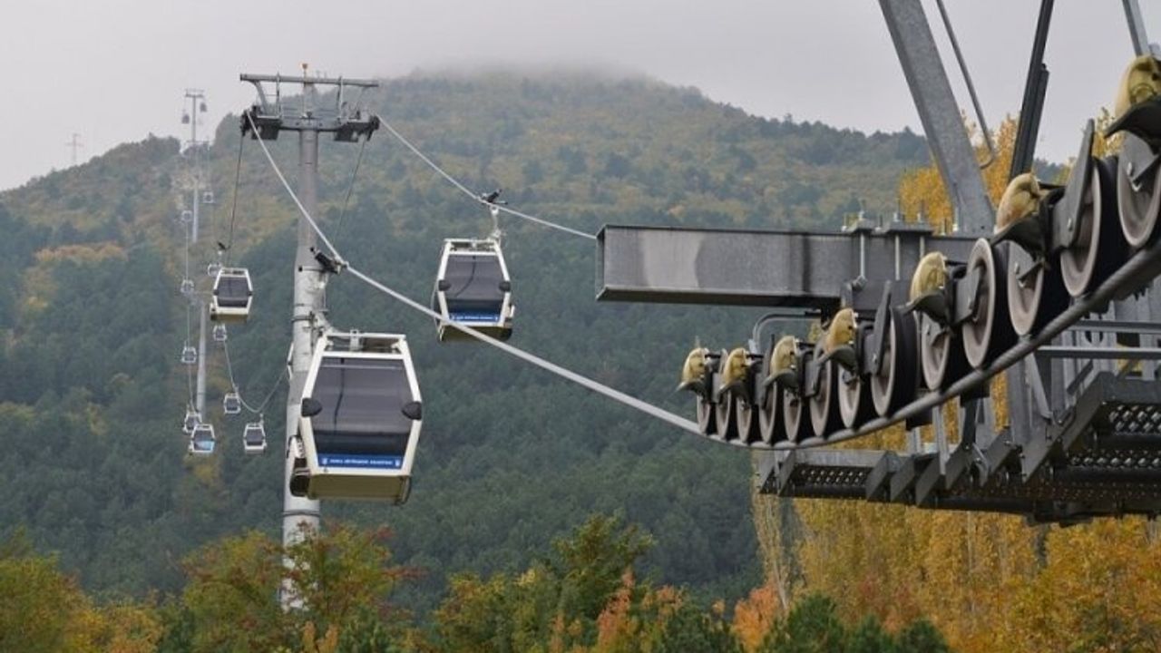 Bursa'da Teleferik seferleri durduruldu