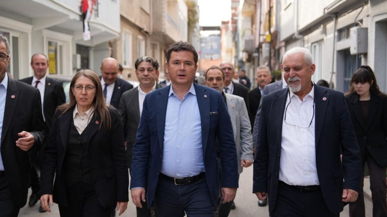 Başkan Aydın'dan Altınova Mahallesi'ne ziyaret