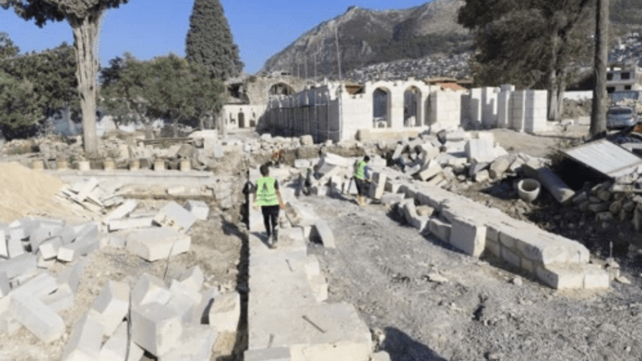 754 yıllık cami Büyükşehir'le yükseliyor