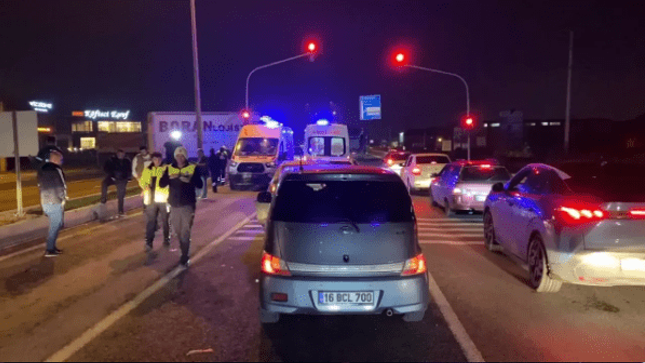 Gece yarısı zincirleme kaza!