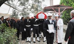 Kalp krizinden ölen komiserin cenazesi Bursa'da toprağa verildi