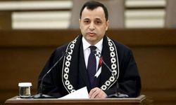 AYM Başkanlığı'na Zühtü Arslan yeniden seçildi