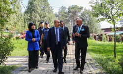 Vali Mahmut Demirtaş Harmancık'ı ziyaret etti