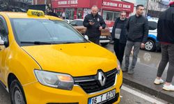 Bursa'da müşterisiyle tartışan taksici, bıçaklandı!