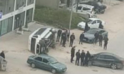 Bursa'da feci kaza! 3 araç birbirine girdi