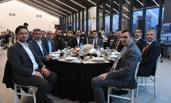 Başkan Dündar MHP teşkilatıyla iftar yemeğinde buluştu