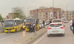 Bursa’da minibüs şoförleri birbirine girdi!