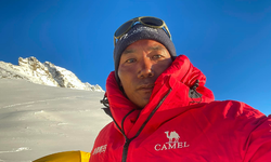 ‘Everest Adam’ bir rekor daha kırdı!