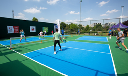 Bursa'nın ilk 'Pickleball Turnuvası' düzenlendi