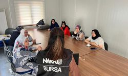 Bursa’da narkotik polisleri vatandaşları bilgilendirdi