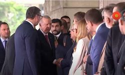 Erdoğan Sırbistan'da törenle karşılandı