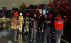 İstanbul'da yolcu otobüsü devrildi: 2 ölü, 15 yaralı!