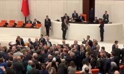 Mecliste kavga çıktı, emekli ikramiyesi unutuldu