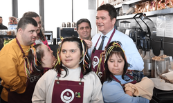 Özel bireyler kafe işletti