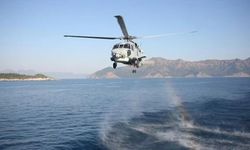 Askeri helikopter denize acil iniş yaptı!