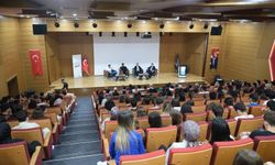 Bursaspor Basketbol Başkanı Sezgin öğrencilerle buluştu