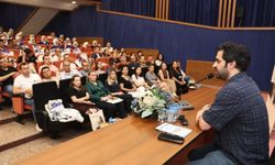 Ünlü oyuncu, Marmarabirlik çalışanlarıyla buluştu